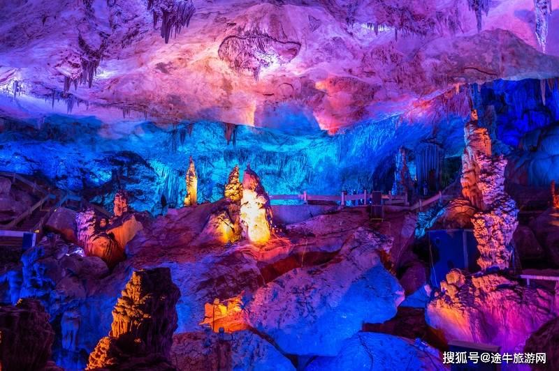 现在考上老师为什么直接让签合同还一签5年的？游戏画面