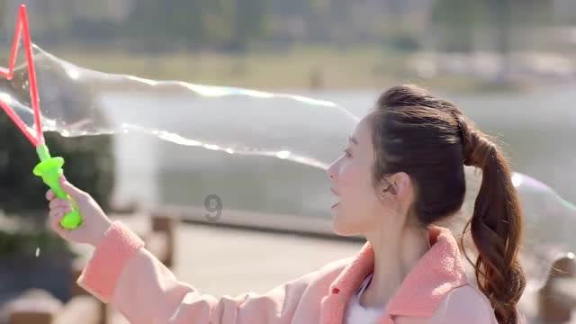 家人过生日送假蛋糕合适吗？游戏画面