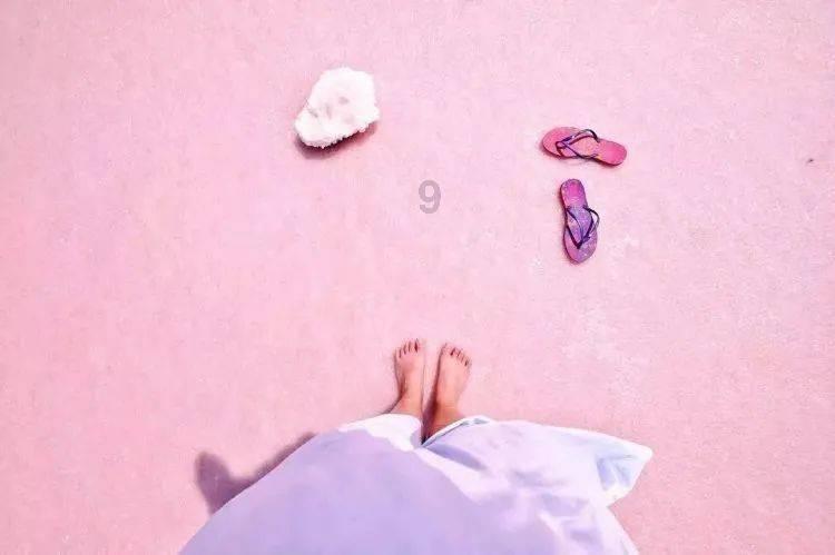 为什么男人留着他喜欢的女孩子微信，不删也不跟她聊天，这是什么心理？