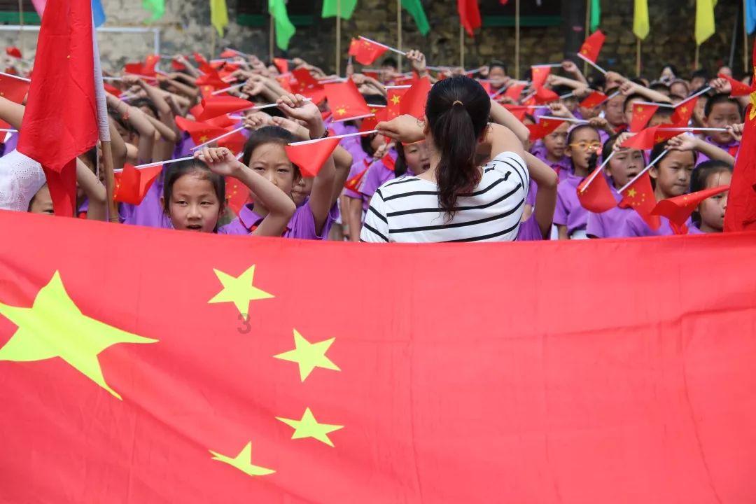 救援蓝色小兔