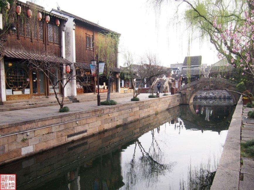 虫虫助手下载