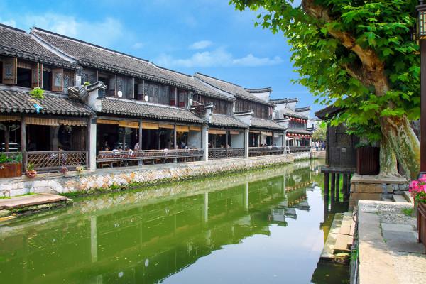 首届湖南沅陵“沅滋沅味”年货节盛大开幕